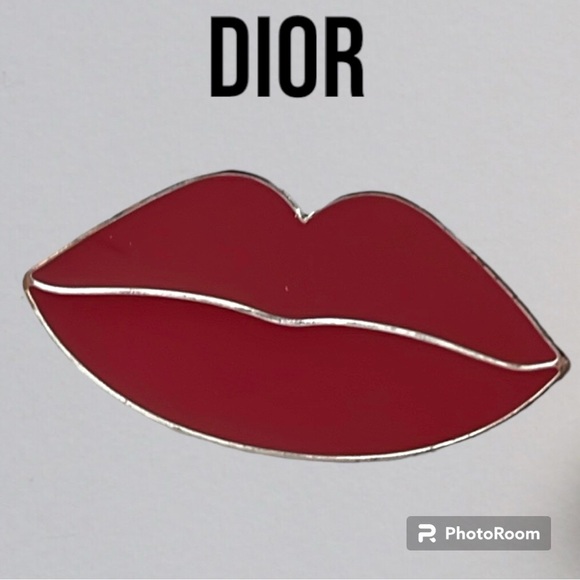 DIOR RED LIP BROOCH PIN - Picture 7 of 7